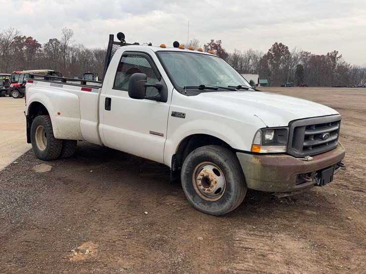 2004-ford-f350-image-2