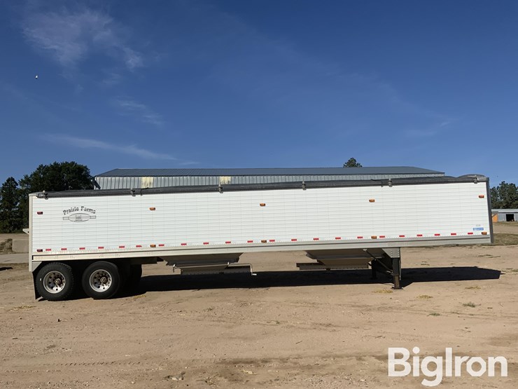 stoughton-grain-trailer-image-4