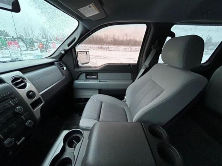 2012-ford-f150-xlt-image-15