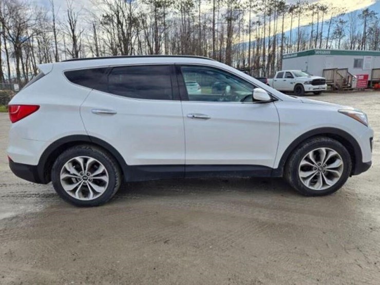 hyundai-santa-fe-image-4