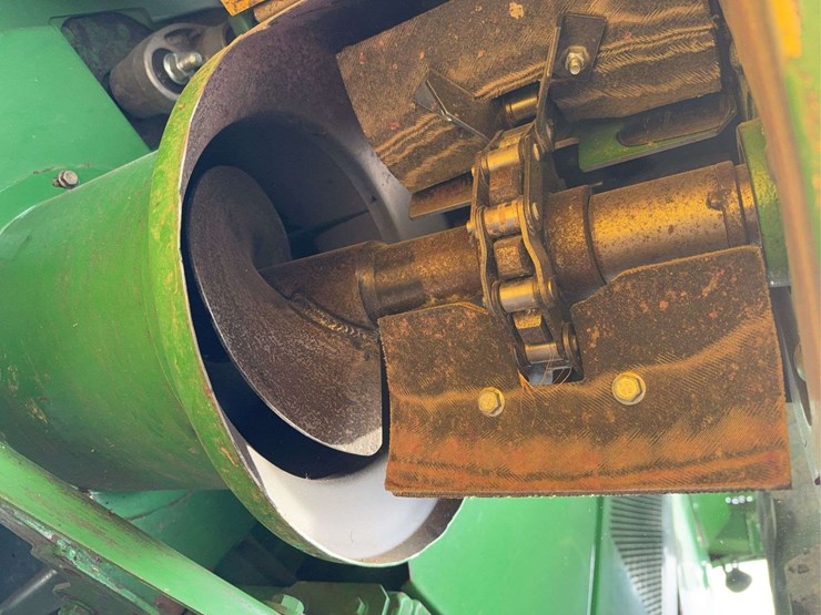 2013-john-deere-s670-image-59