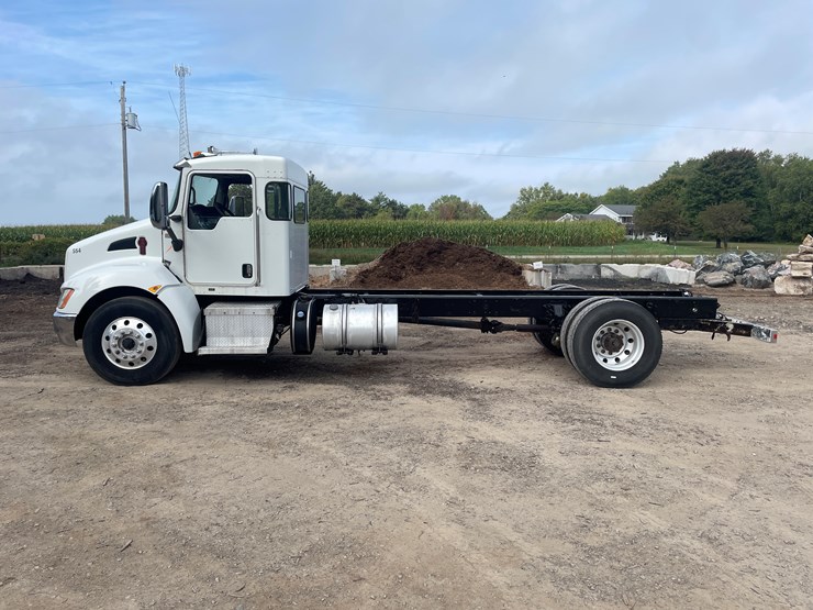 kenworth-t370-image-2