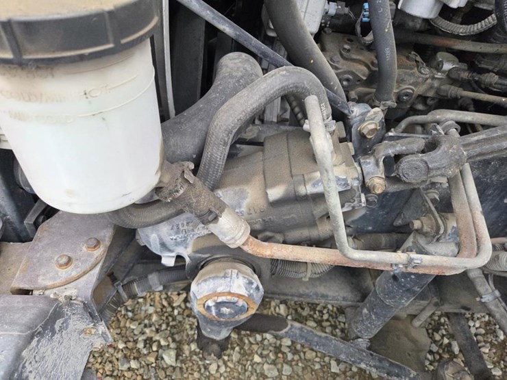 2011-international-durastar-4400-image-55