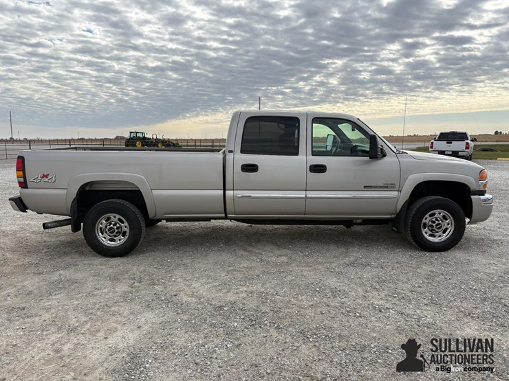 gmc-sierra-2500-image-4