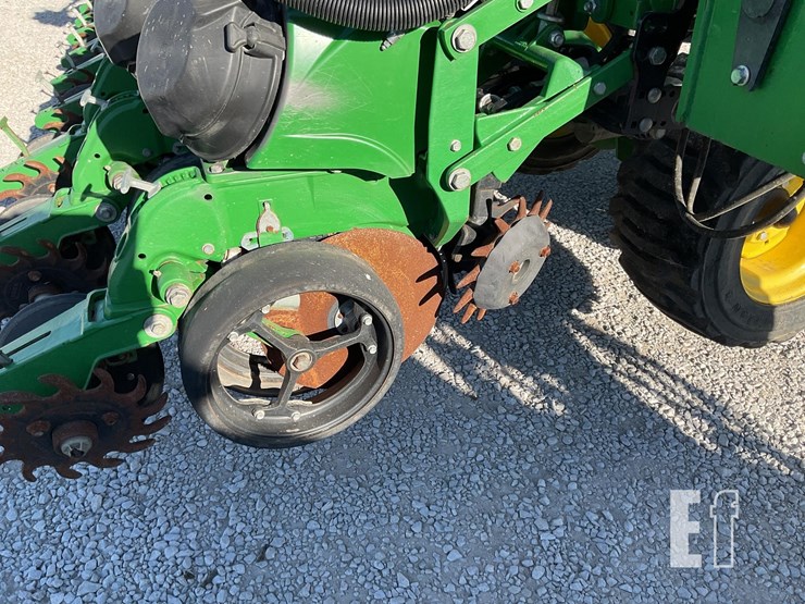 john-deere-db60-image-41