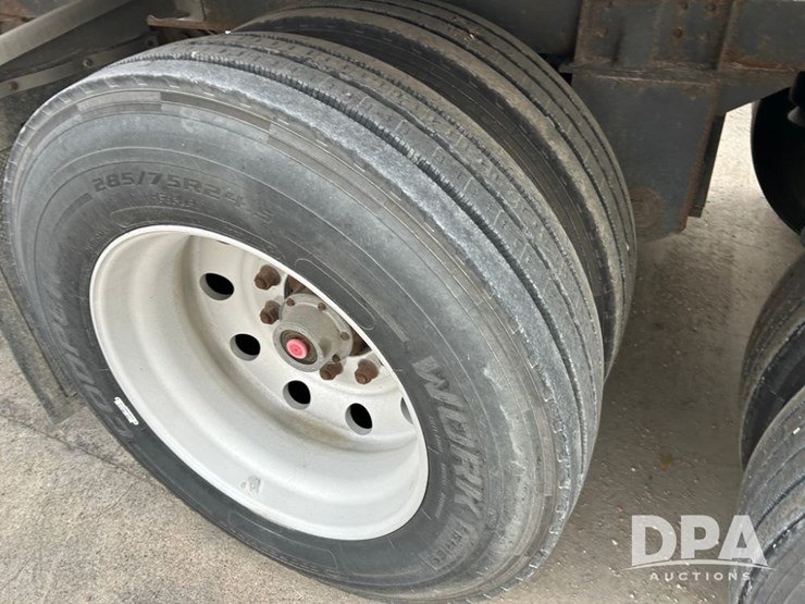 2015-wilson-hopper-bottom-image-27