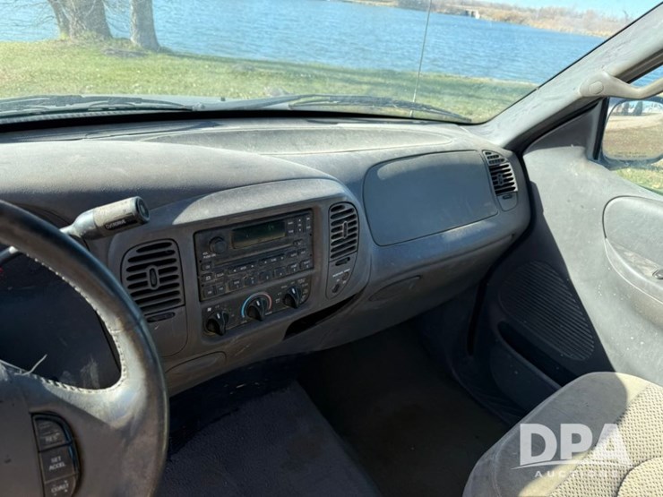 2002-ford-f150-image-11