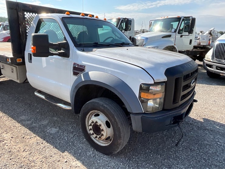 ford-f550-image-7