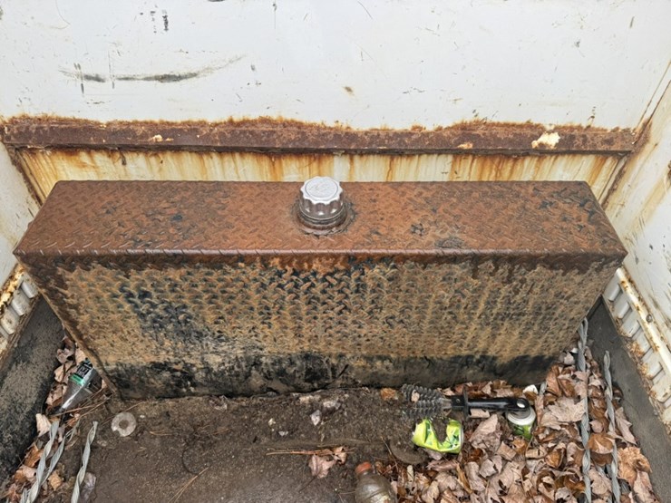 #1840-•-2013-ram-5500-4x4-service-truck-image-20