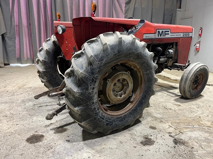 massey-ferguson-265-image-11