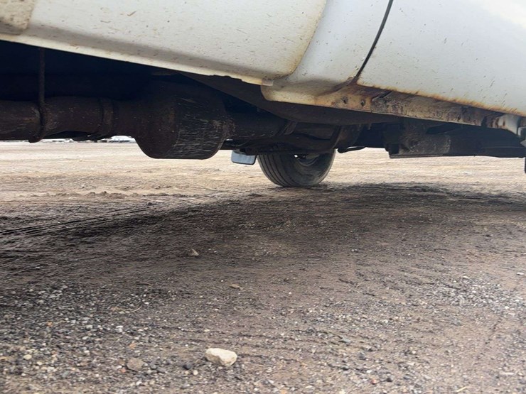 2004-ford-f350-image-14