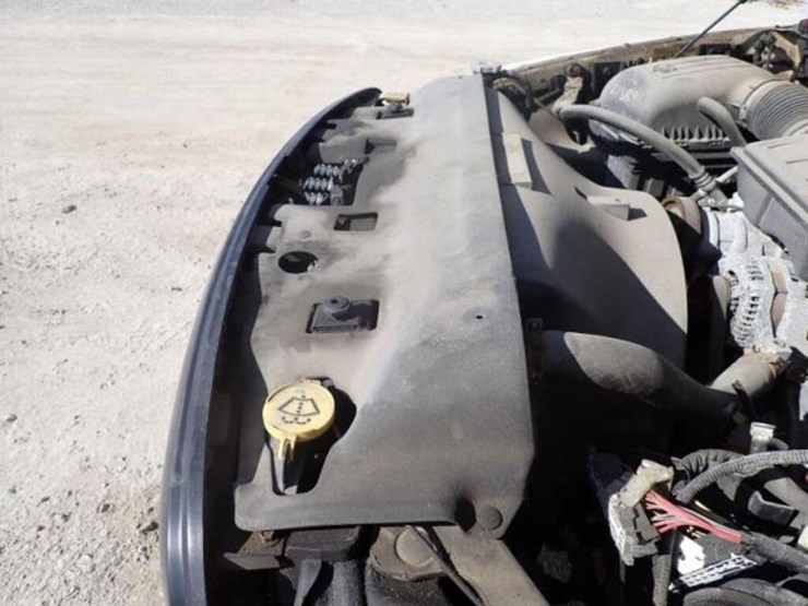 2013-dodge-ram-1500-image-15