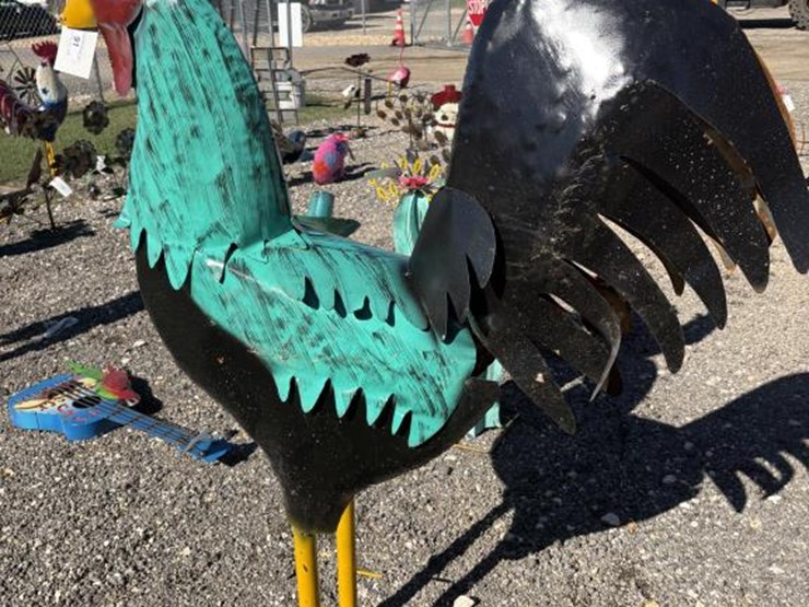 #91-•-meta-art--large-standing-teal-&-black-rooster-image-2