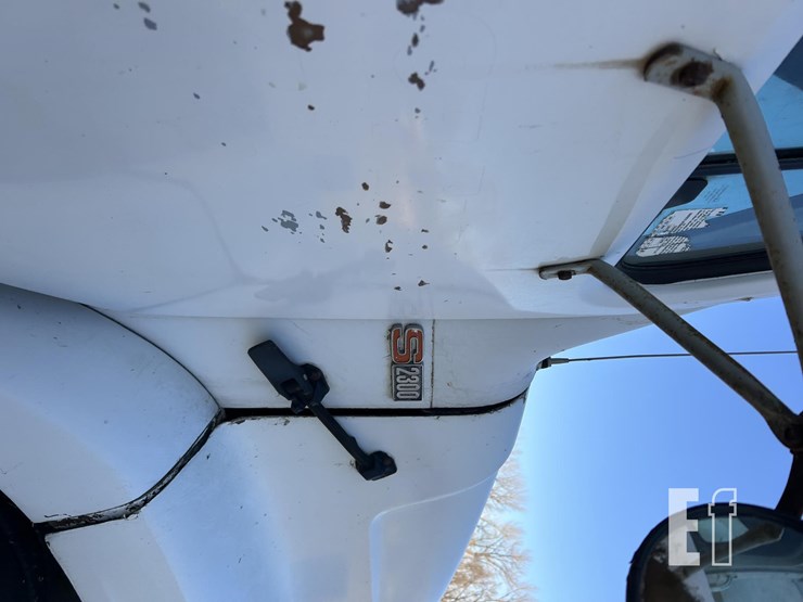 1986-international-f2375-image-43