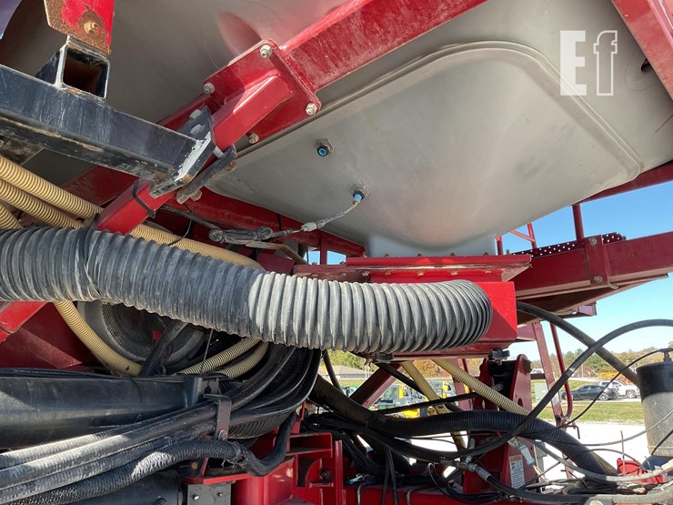 case-ih-1250-image-31