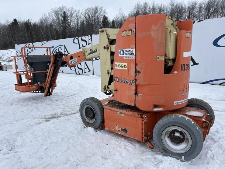 jlg-e300ajp-image-3