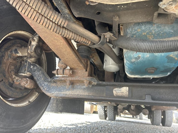 international-4000-image-76