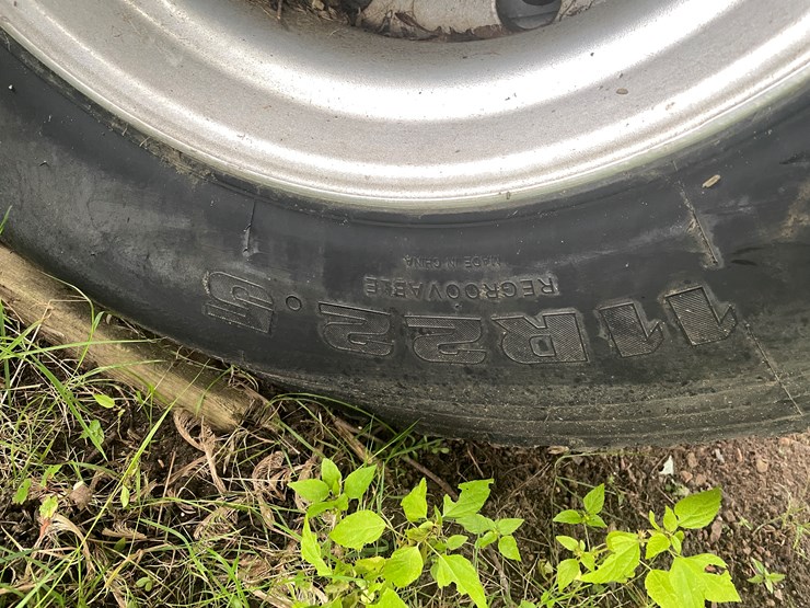 #210-•-2009-international-eagle-semi-tractor-(fall-creek,-wi)-(has-wi-title)-image-44