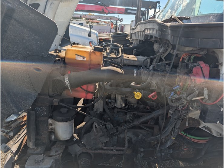 international-durastar-4300-image-14