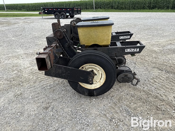 shop-made-2-row-planter-image-8