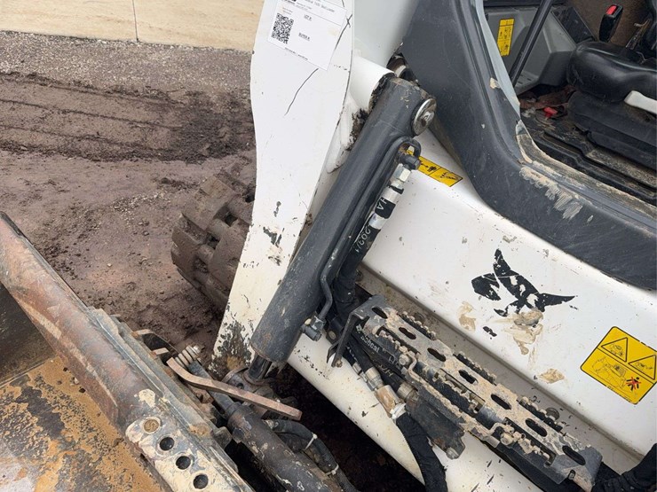 2024-bobcat-t650-image-31