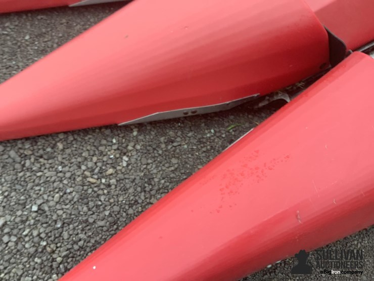 case-1063-corn-head-image-11