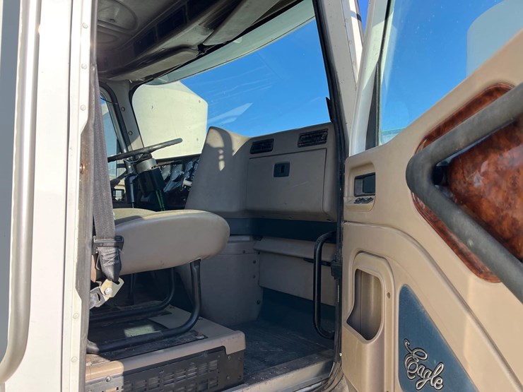 2005-international-9200i-image-28