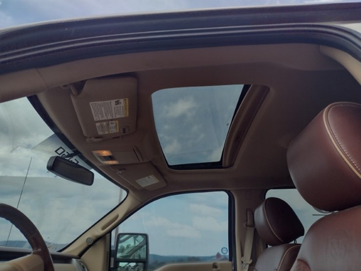 12-ford-f150-image-13