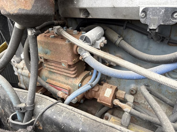 1999-peterbilt-379-image-65