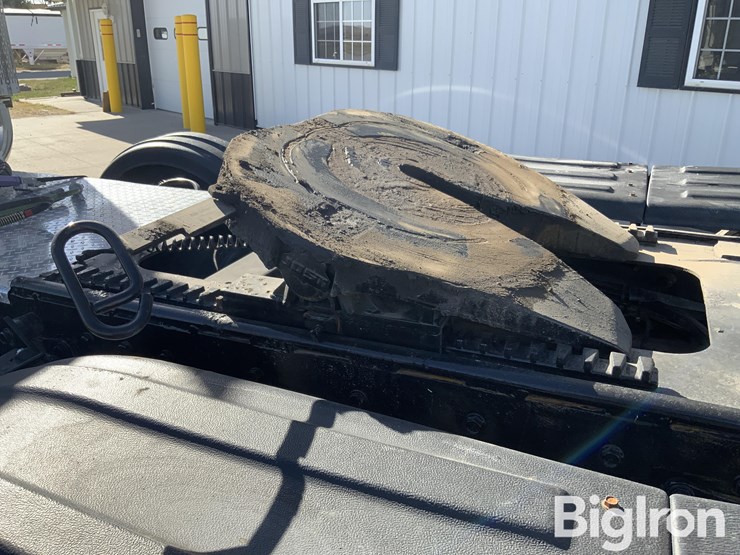 2006-peterbilt-379-image-10