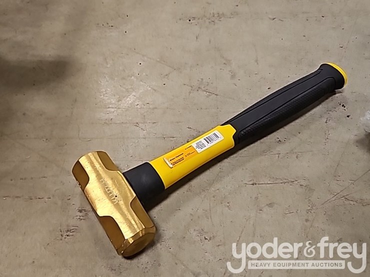 wheel-barrow,-machete-(2-of),-3lb-brass-hammer,-seep-hose,-adjustable-multi-tool-hanger,-black-&-decker-40v-weed-wacker,-trexeen-hedger-image-12