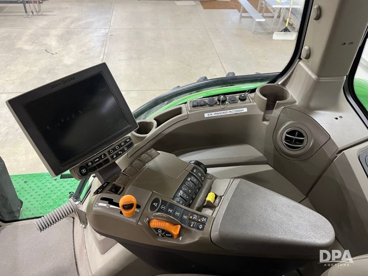 john-deere-8r-340-image-51