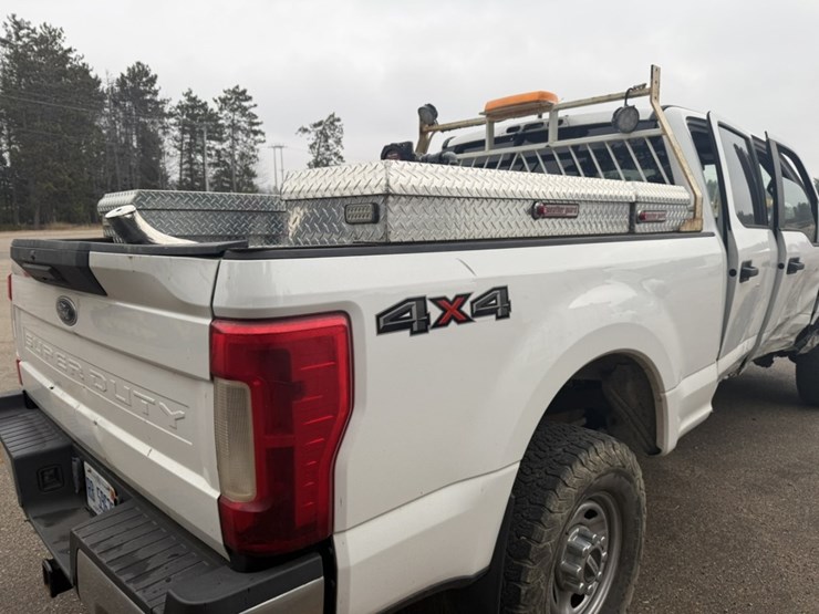 2018-ford-f250-image-16