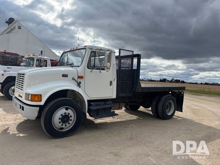 2000-international-4700-image-13