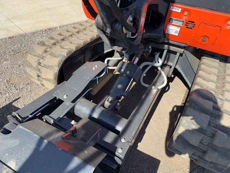 2022-kubota-kx040-4-image-21