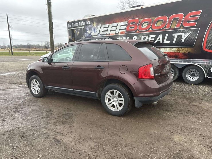 2012-ford-edge-image-3