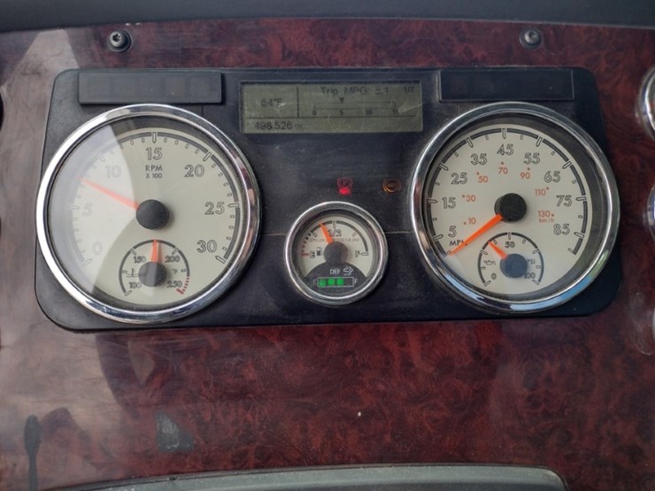 freightliner-122sd-image-9