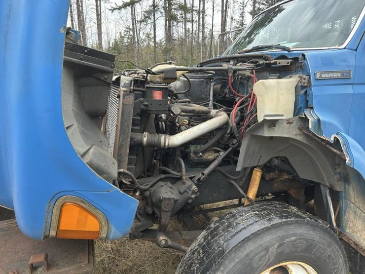 #1429-•-1995-ford-f-series-flatbed-truck-image-28