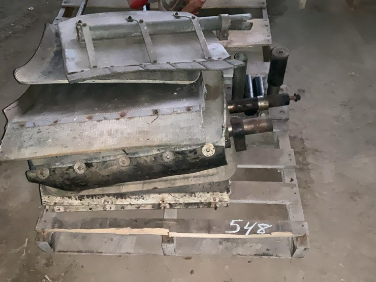 #548-•-truck-fenders-image-1