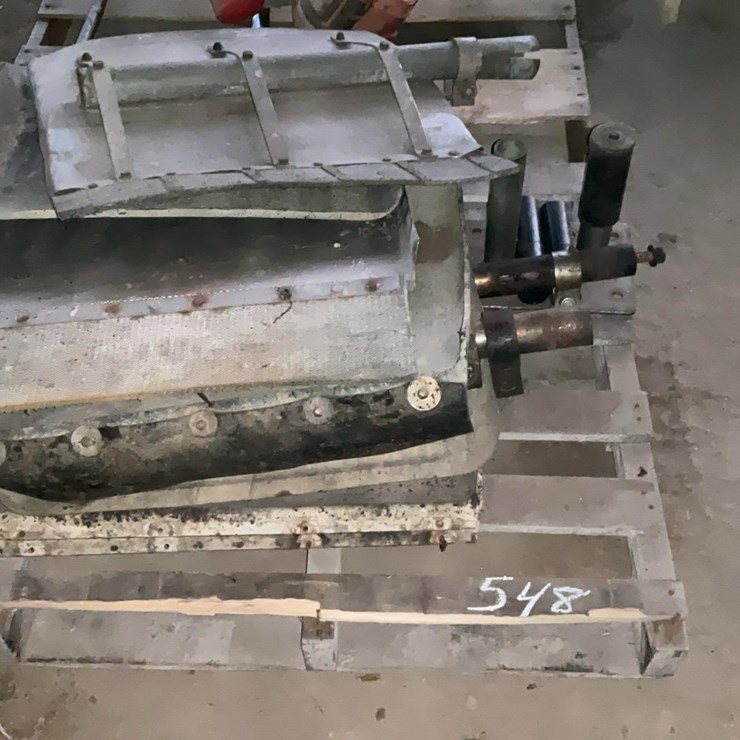 #548 • Truck Fenders