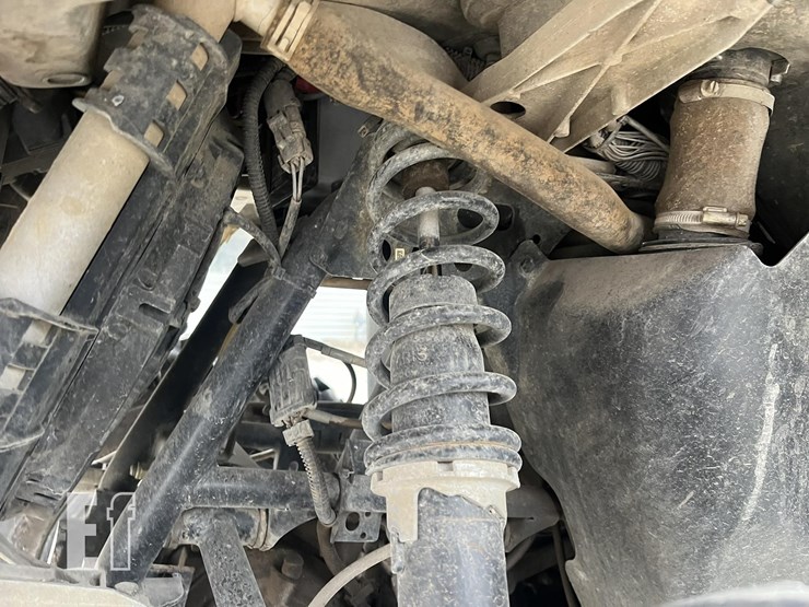 polaris-sportsman-550-image-13