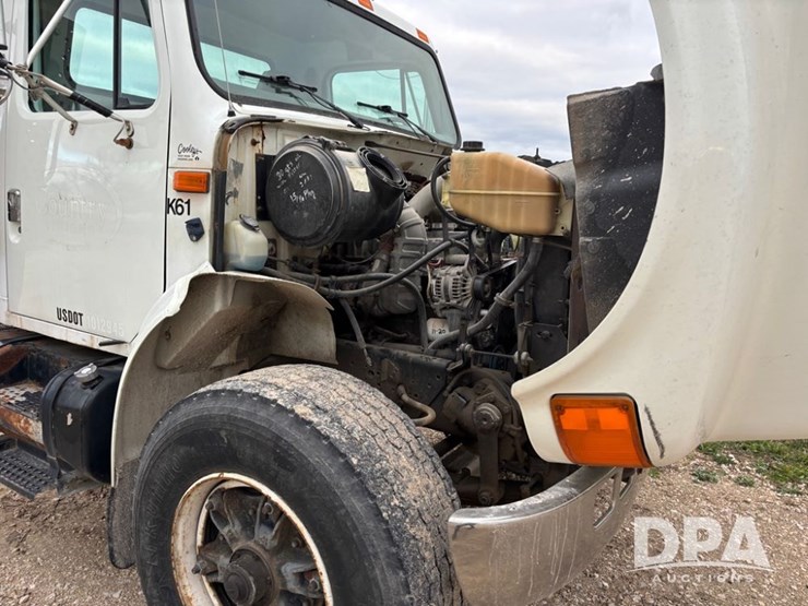 international-4900-image-28