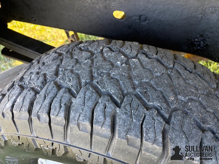 chevrolet-silverado-2500-image-17