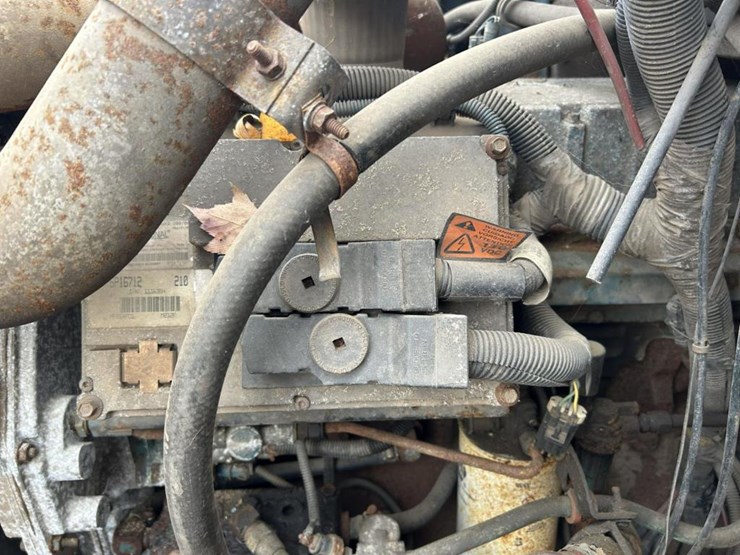 international-4700-image-34