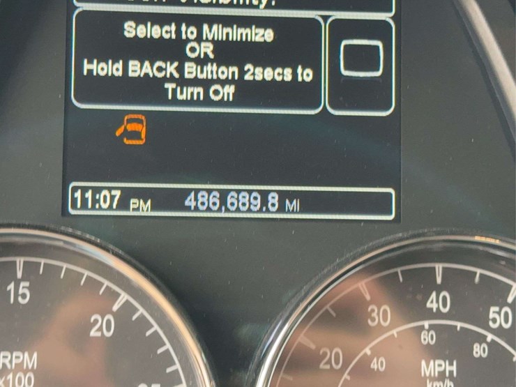 2019-peterbilt-579-image-58