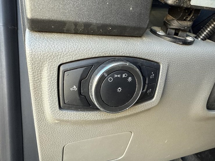 2017-ford-f250-image-53