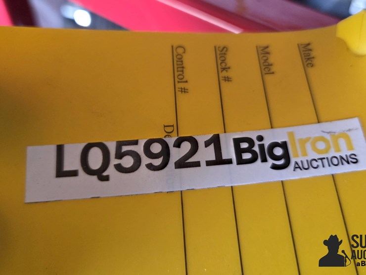 2025-magnum-4000-series-hot-water-pressure-washer-image-18