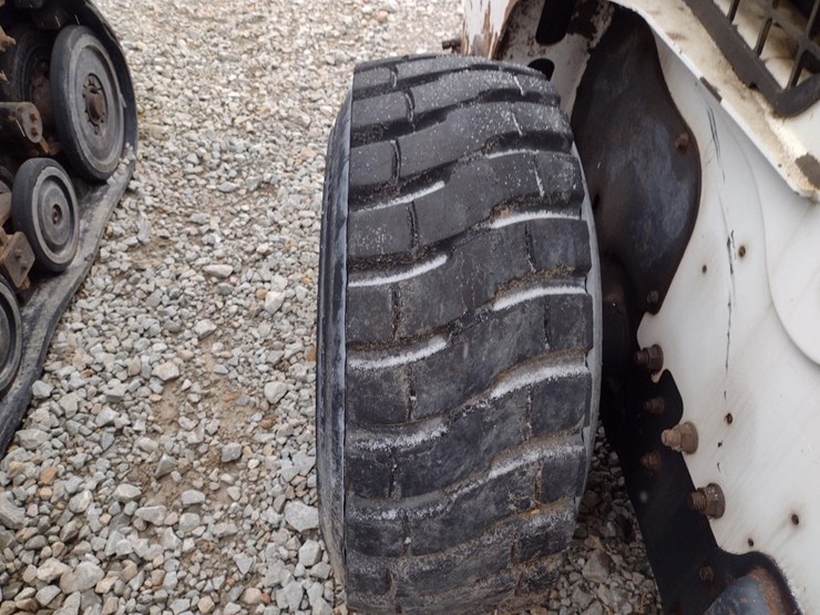 bobcat-s740-image-15