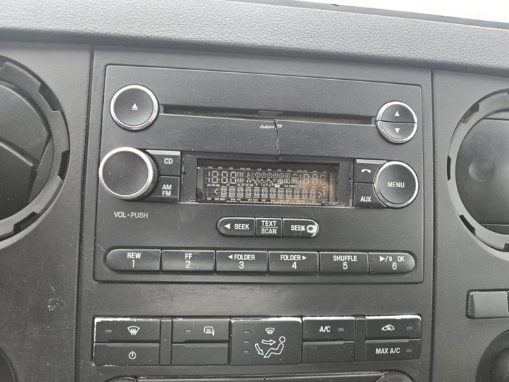 2011-ford-f350-image-39