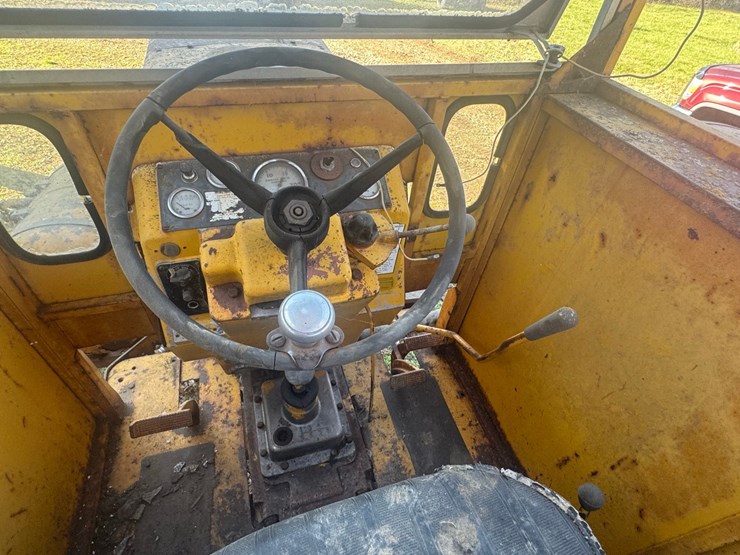 minneapolis-moline-g1000-image-19